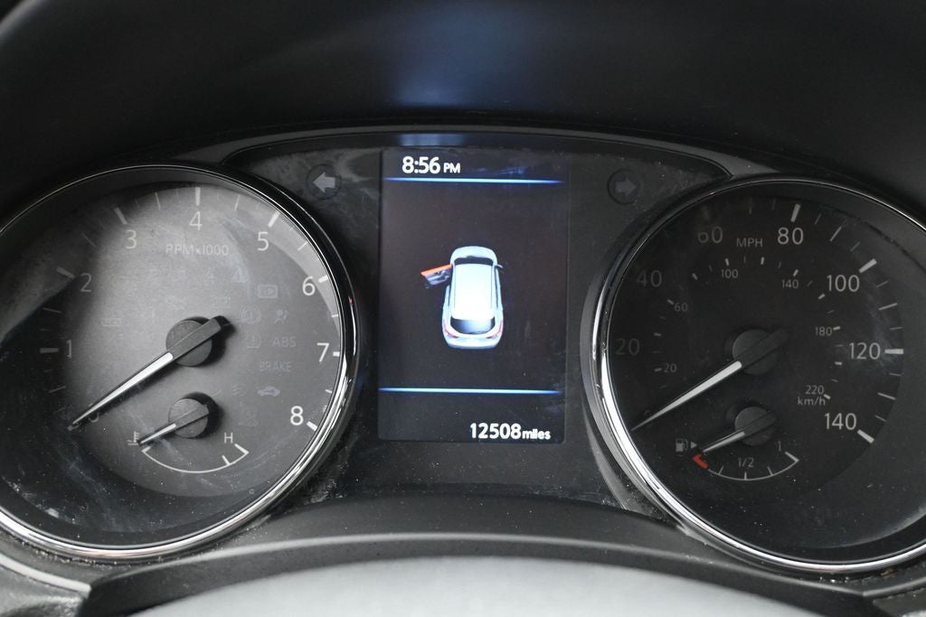 2022 Nissan Rogue Sport SV