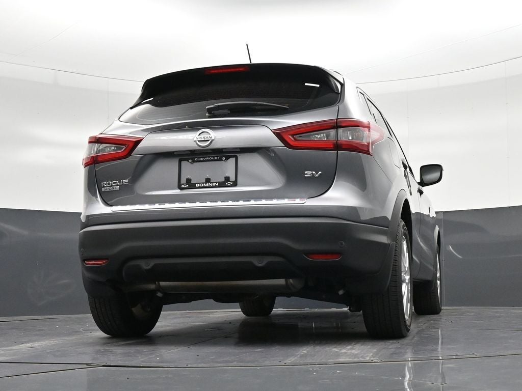 2022 Nissan Rogue Sport SV