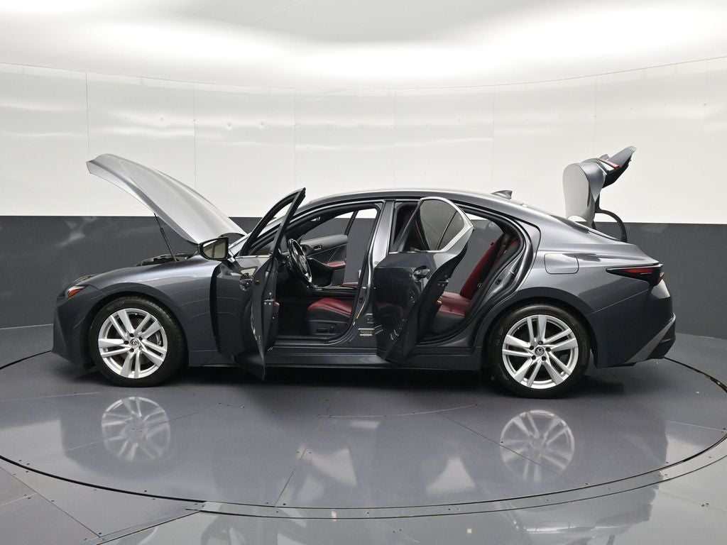 2021 Lexus IS 300