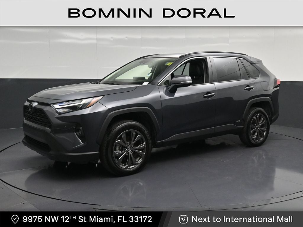 2025 Toyota RAV4 Hybrid XLE Premium