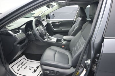2025 Toyota RAV4 Hybrid XLE Premium