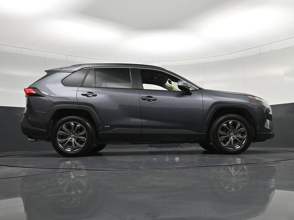 2025 Toyota RAV4 Hybrid XLE Premium