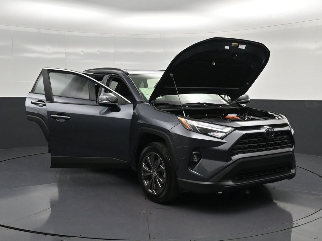 2025 Toyota RAV4 Hybrid XLE Premium