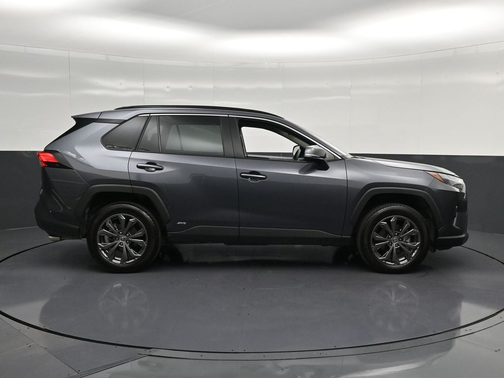 2025 Toyota RAV4 Hybrid XLE Premium