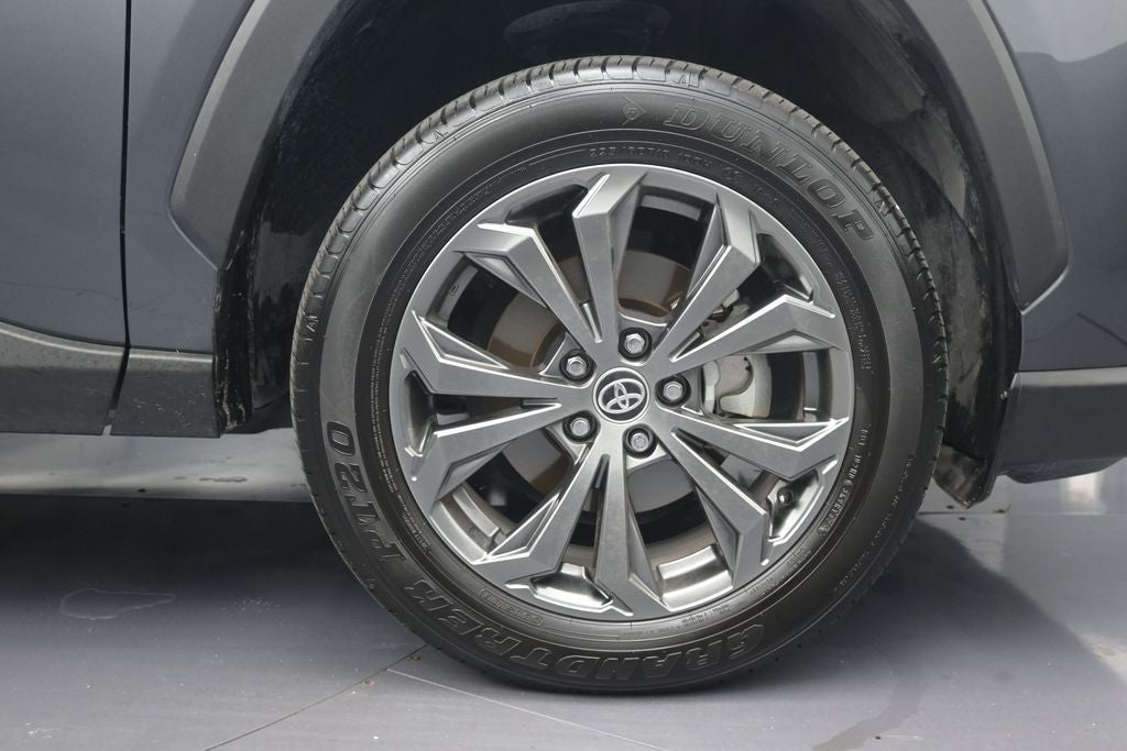 2025 Toyota RAV4 Hybrid XLE Premium