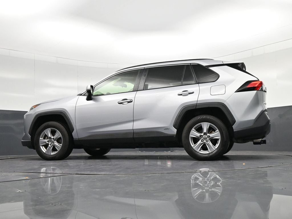 2022 Toyota RAV4 Hybrid LE