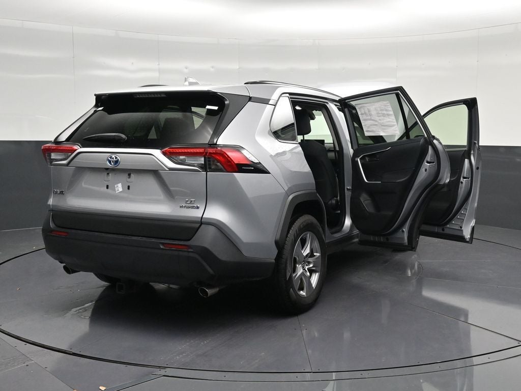 2022 Toyota RAV4 Hybrid LE