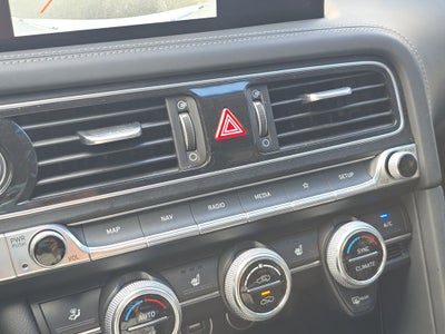 2022 Genesis G70 2.0T