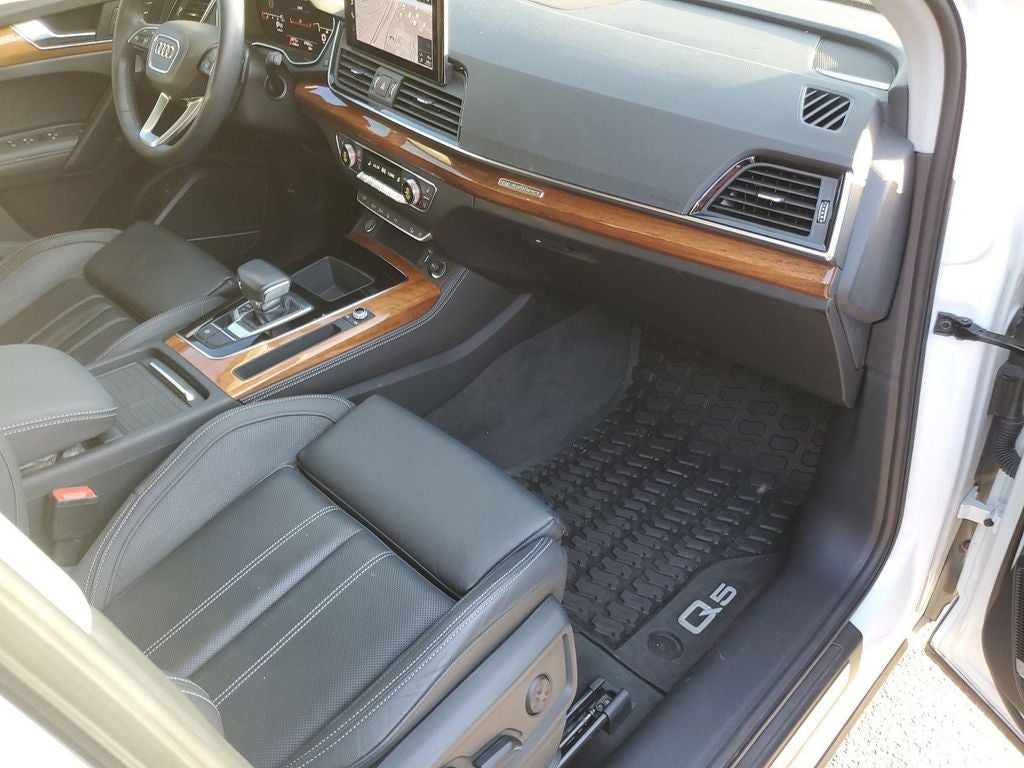 2021 Audi Q5 45 Prestige quattro