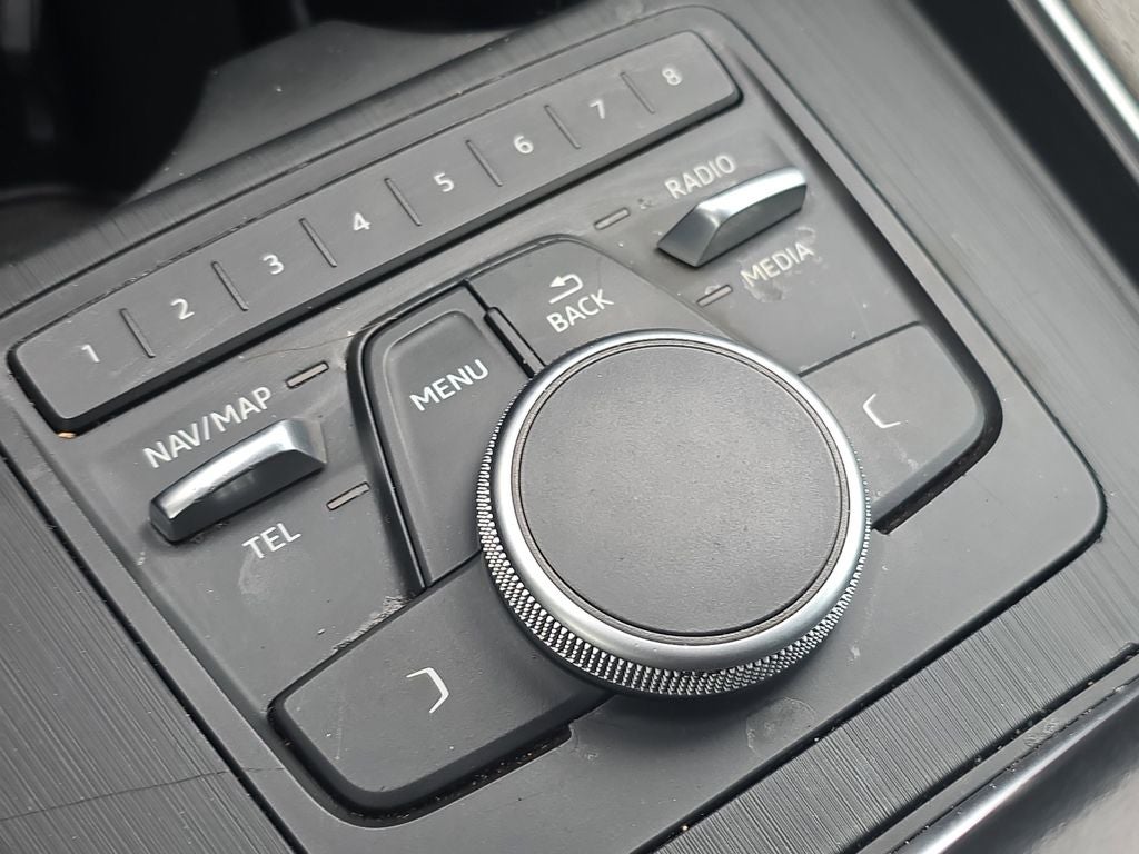 2018 Audi A4 2.0T ultra Premium