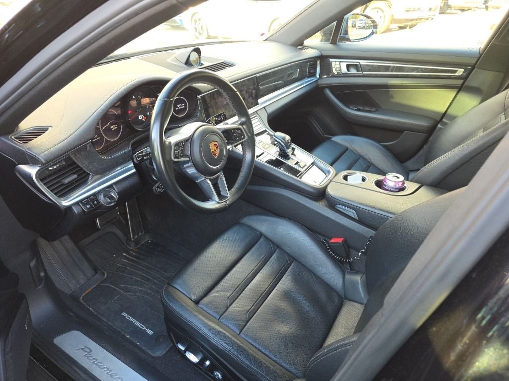 2017 Porsche Panamera 4S
