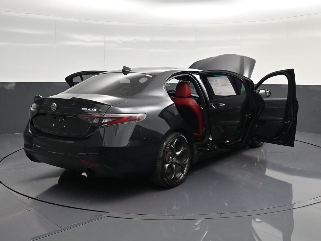 2024 Alfa Romeo Giulia Ti