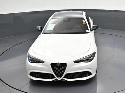 2025 Alfa Romeo Giulia Base