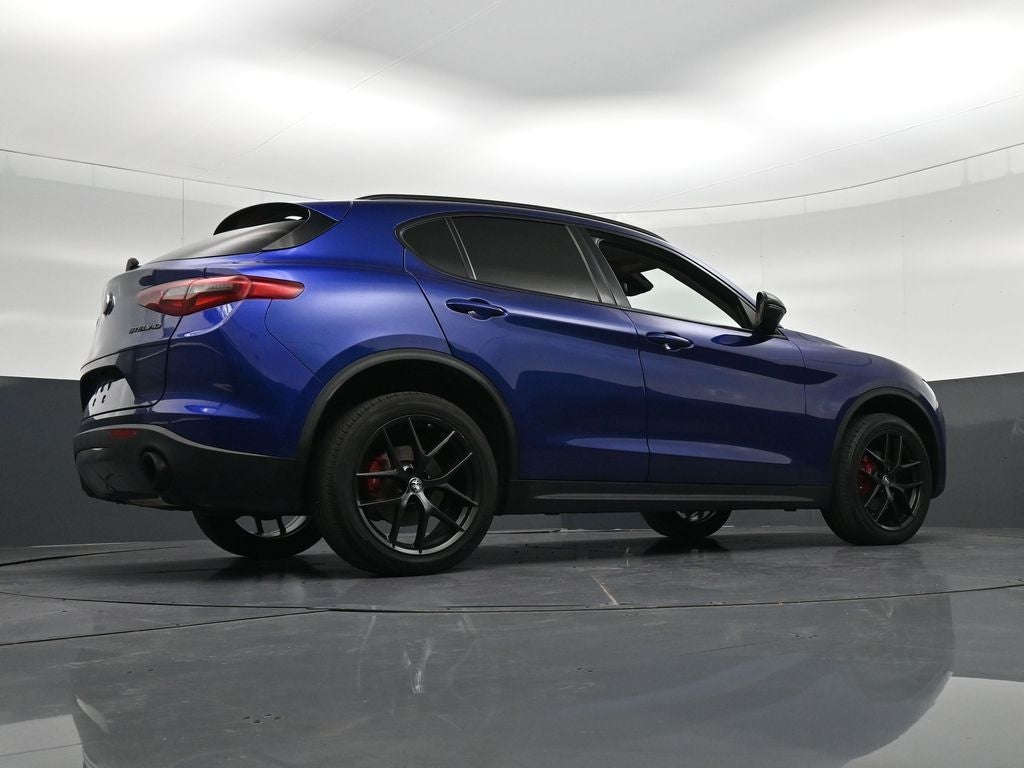 2020 Alfa Romeo Stelvio Base