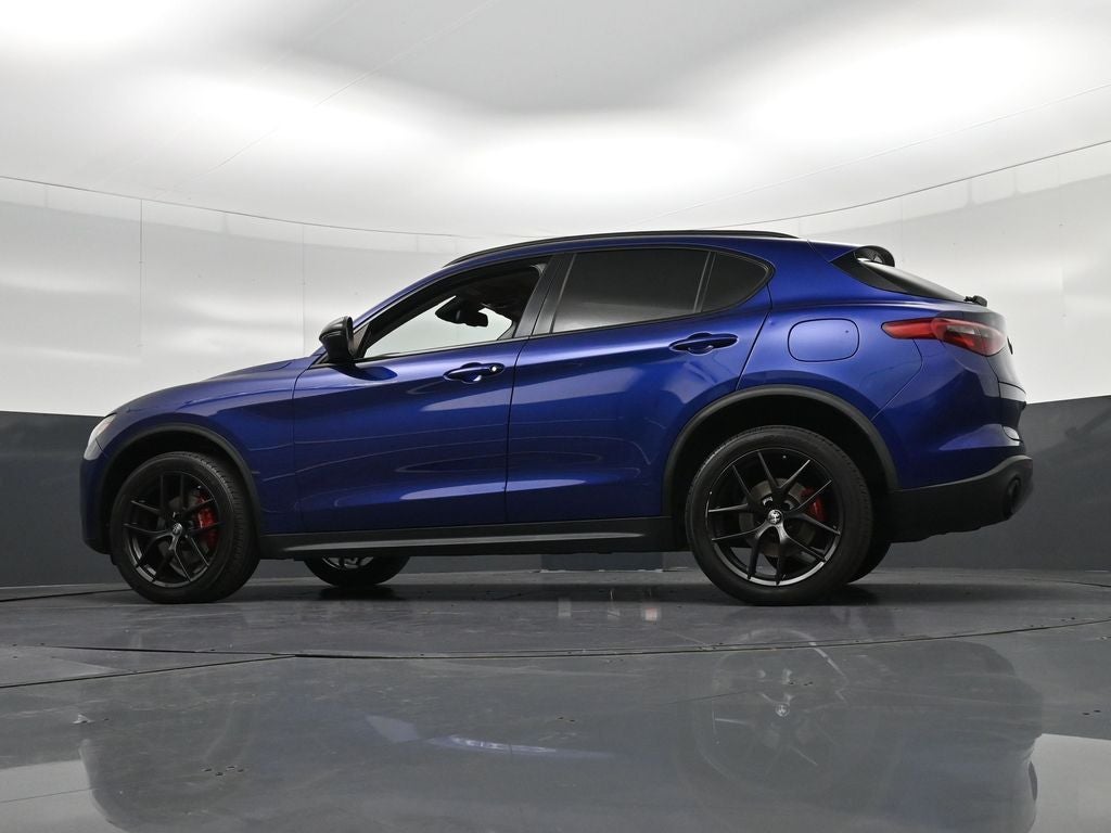 2020 Alfa Romeo Stelvio Base