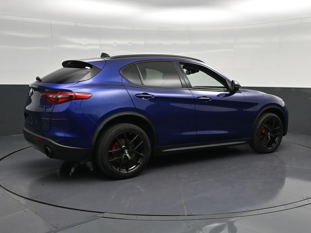 2020 Alfa Romeo Stelvio Base
