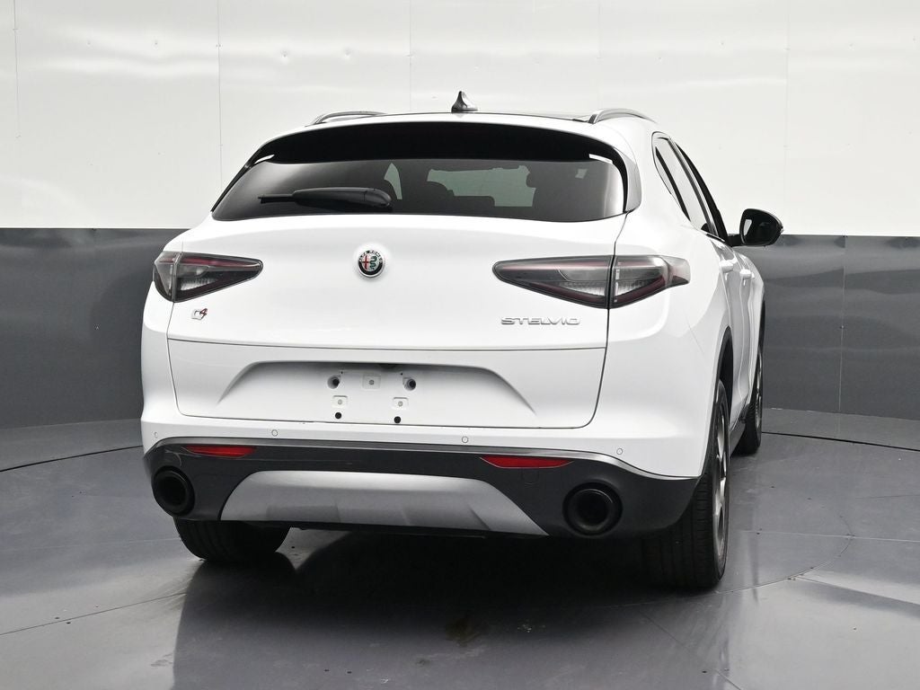 2024 Alfa Romeo Stelvio Ti