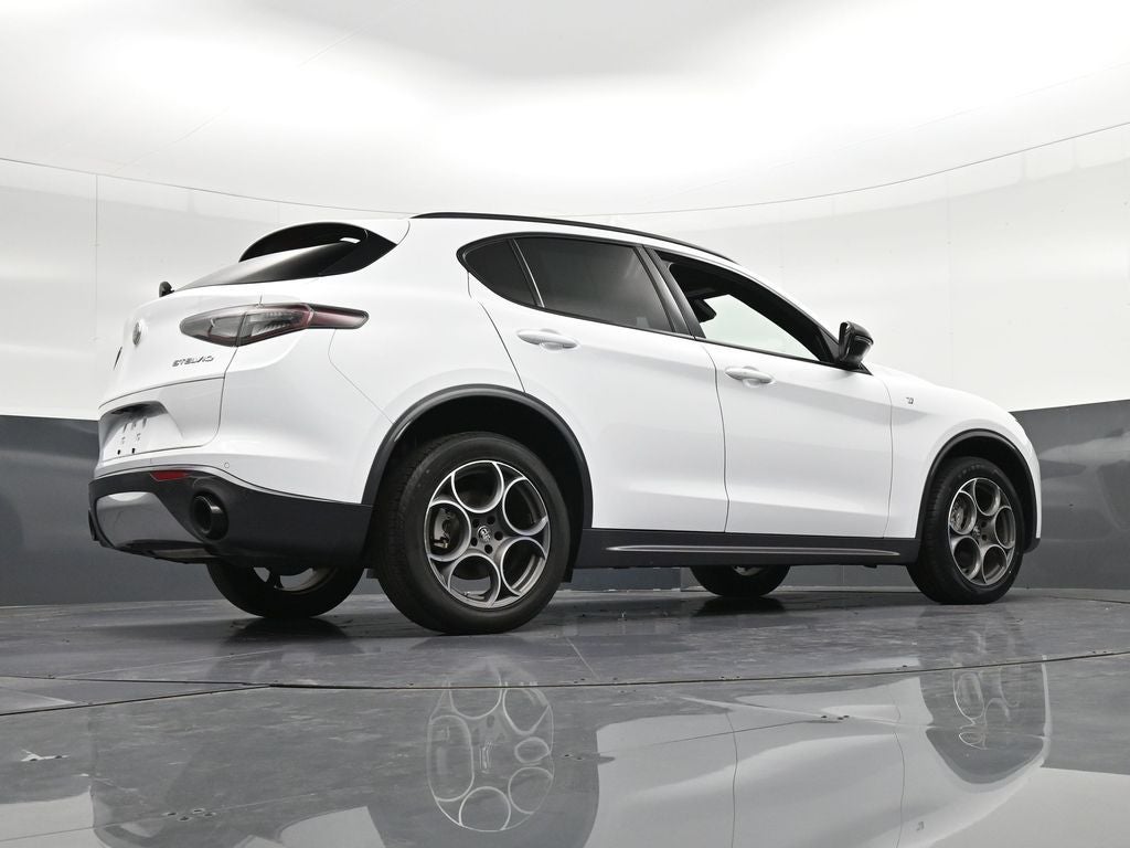 2024 Alfa Romeo Stelvio Ti