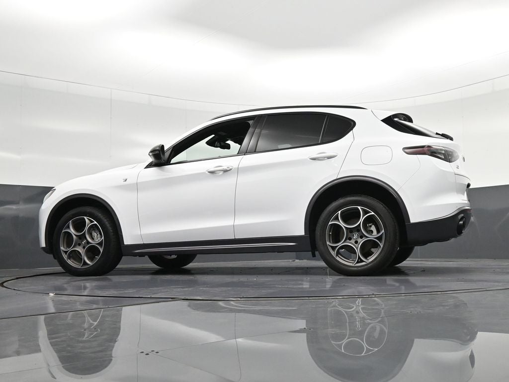 2024 Alfa Romeo Stelvio Ti